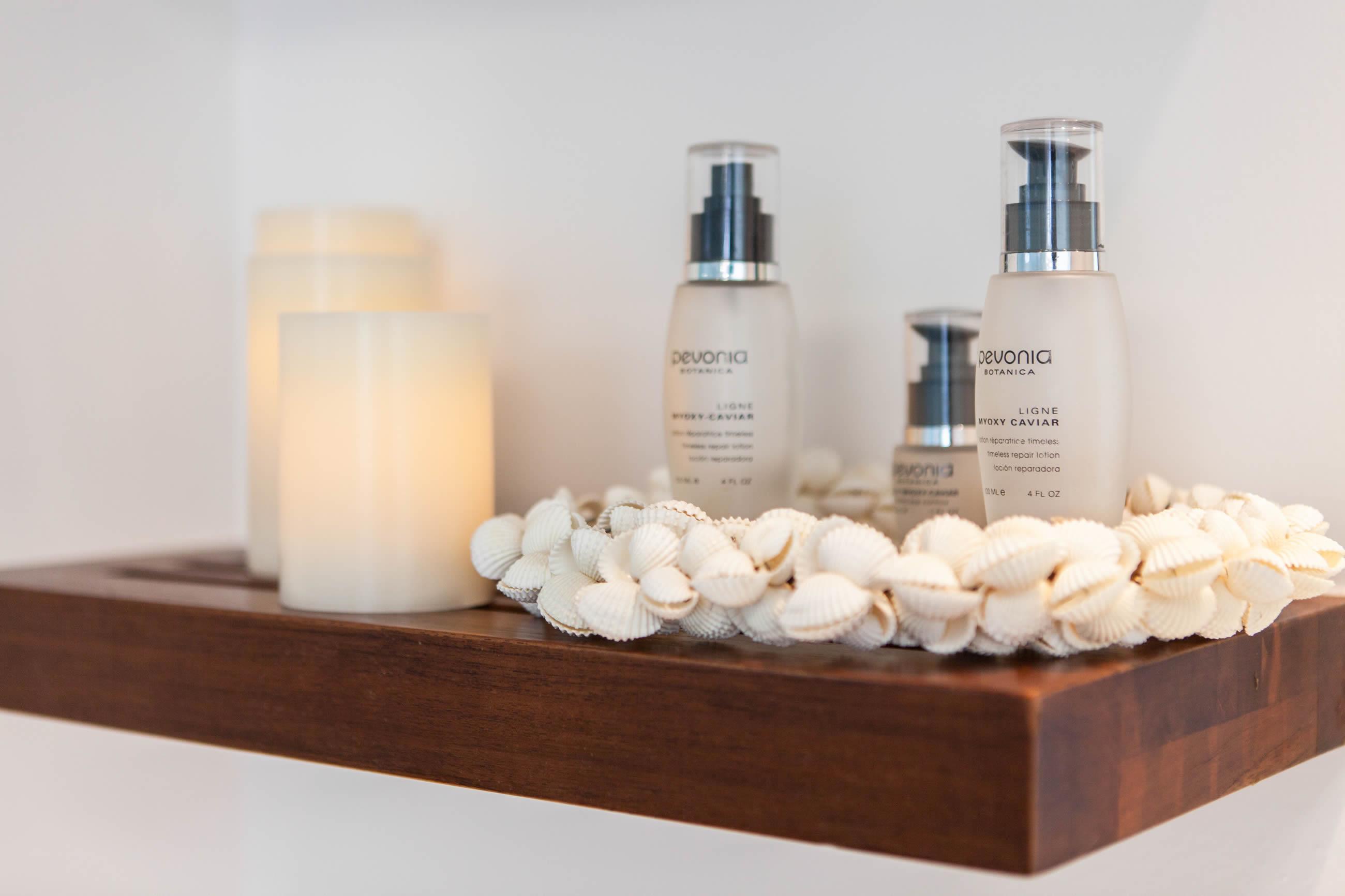 Best Western Plus 93 Park Hotel Bogotá Exteriör bild A selection of products from the range