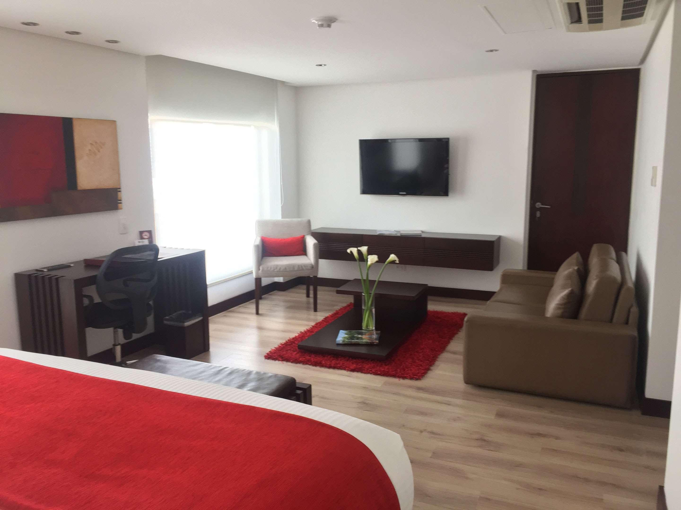 Best Western Plus 93 Park Hotel Bogotá Exteriör bild Suite at the hotel