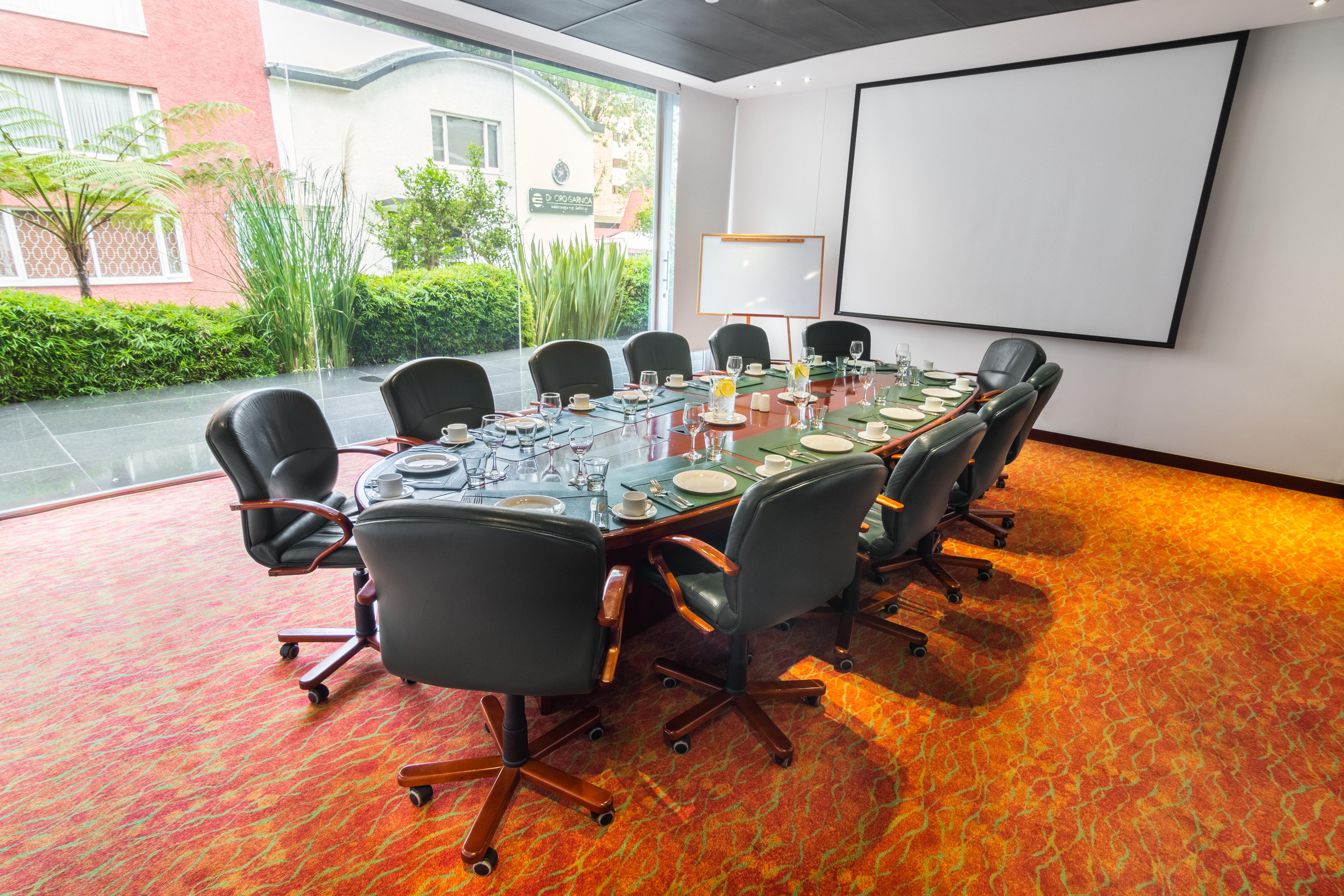 Best Western Plus 93 Park Hotel Bogotá Exteriör bild Meeting room